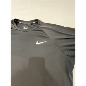 Nike Swim Men’s Long Sleeve Dri-FIT Shirt XL Performance Swim Surf Top